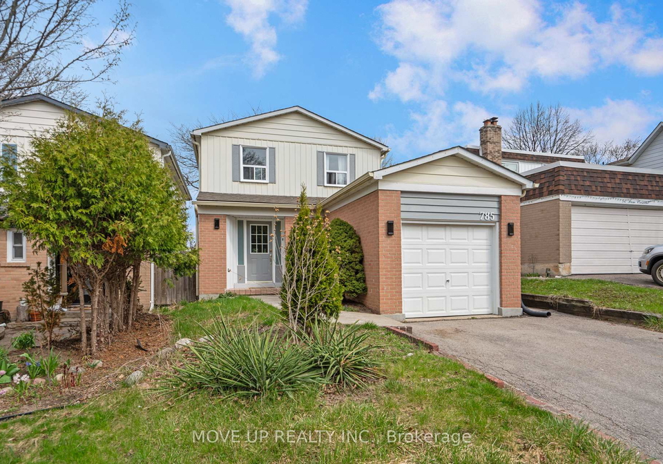 785-pam-crescent-newmarket-ontario-n12335854
