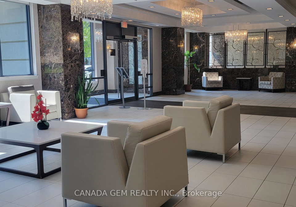372-highway-7-e-richmond-hill-ontario-n12336089