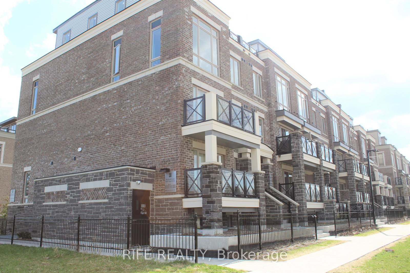 30-westmeath-lane-markham-ontario-n12336232