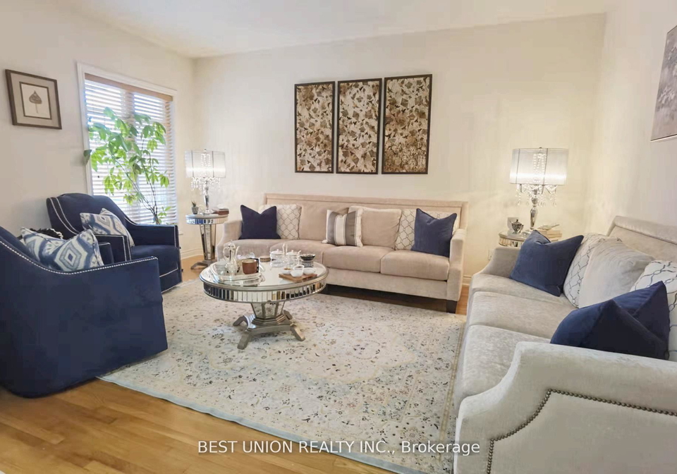 64-manorheights-street-richmond-hill-ontario-n12336270