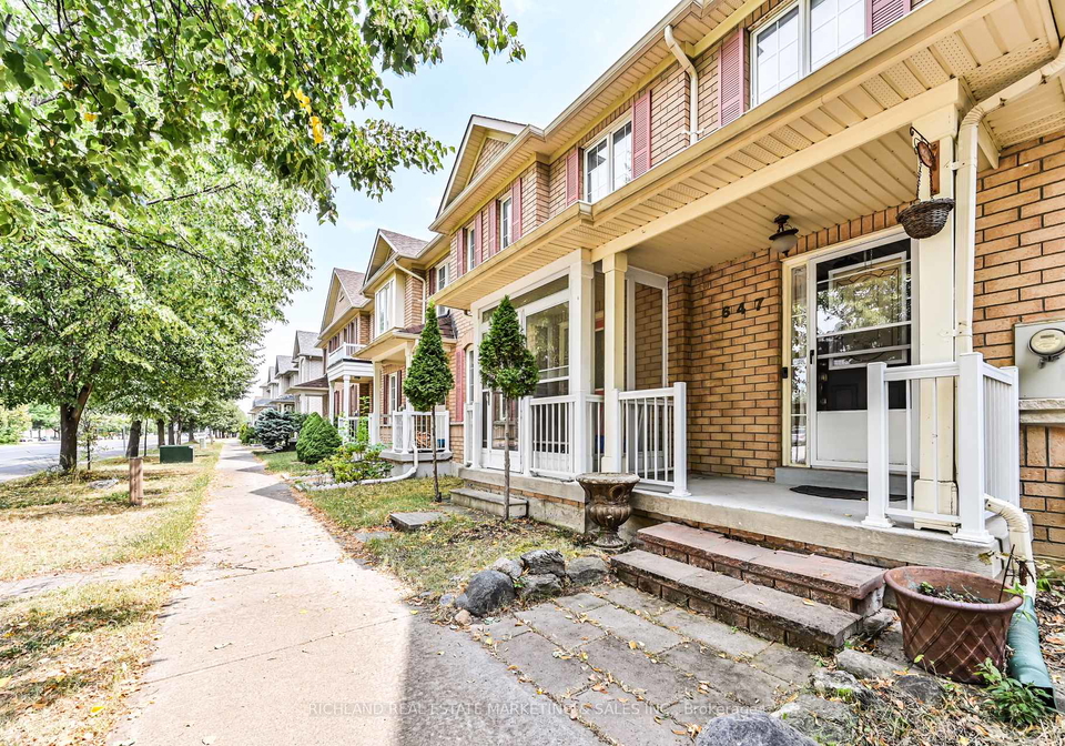 647-south-unionville-avenue-markham-ontario-n12336562