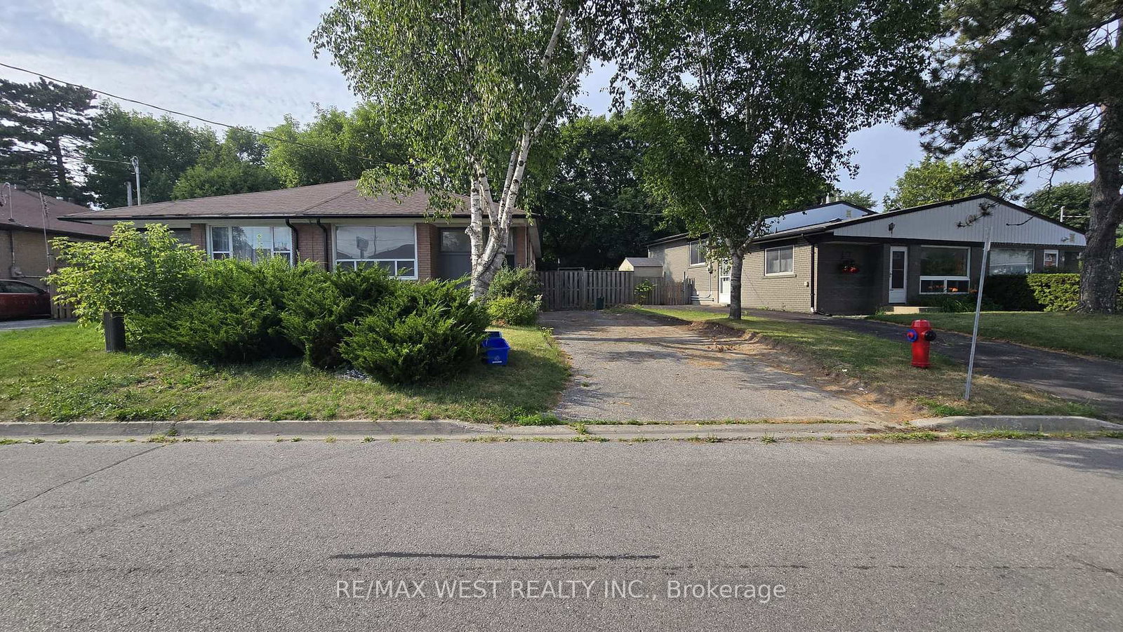 24-walter-avenue-newmarket-ontario-n12336798