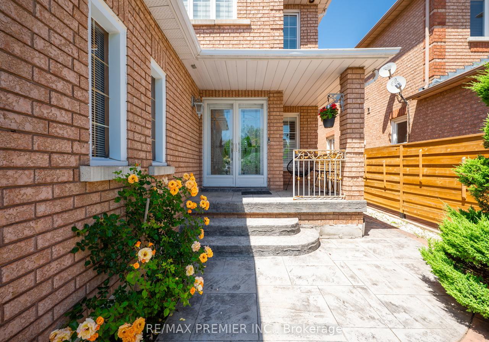 284-avro-road-vaughan-ontario-n12336964