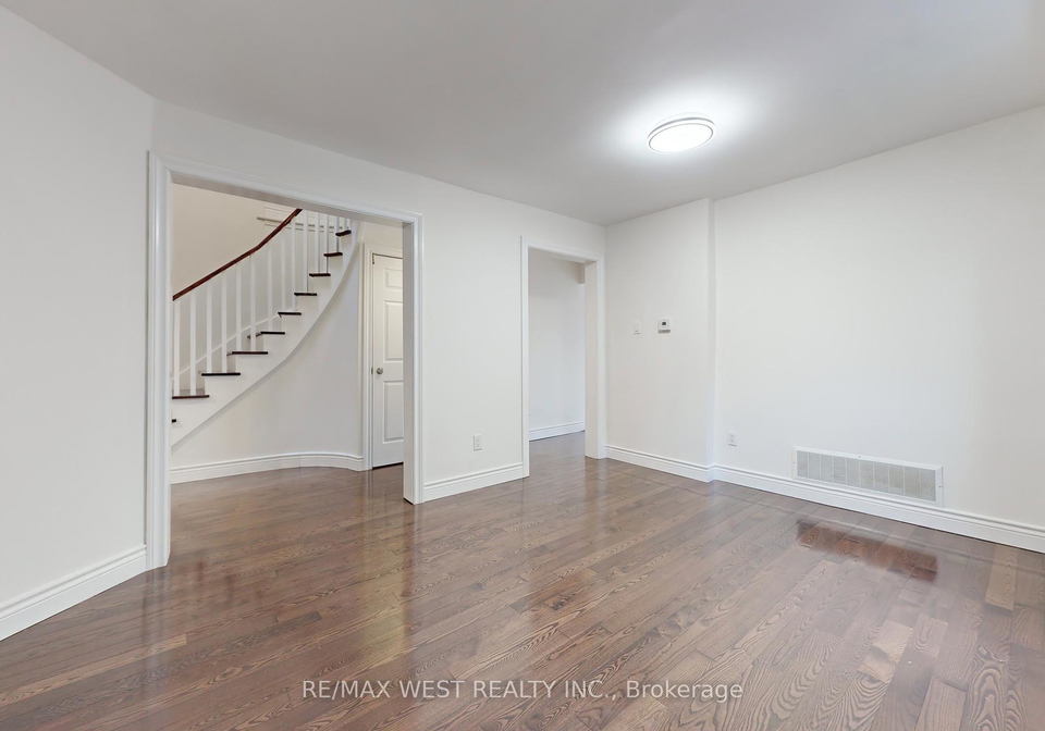 43-chiswick-crescent-aurora-ontario-n12336999