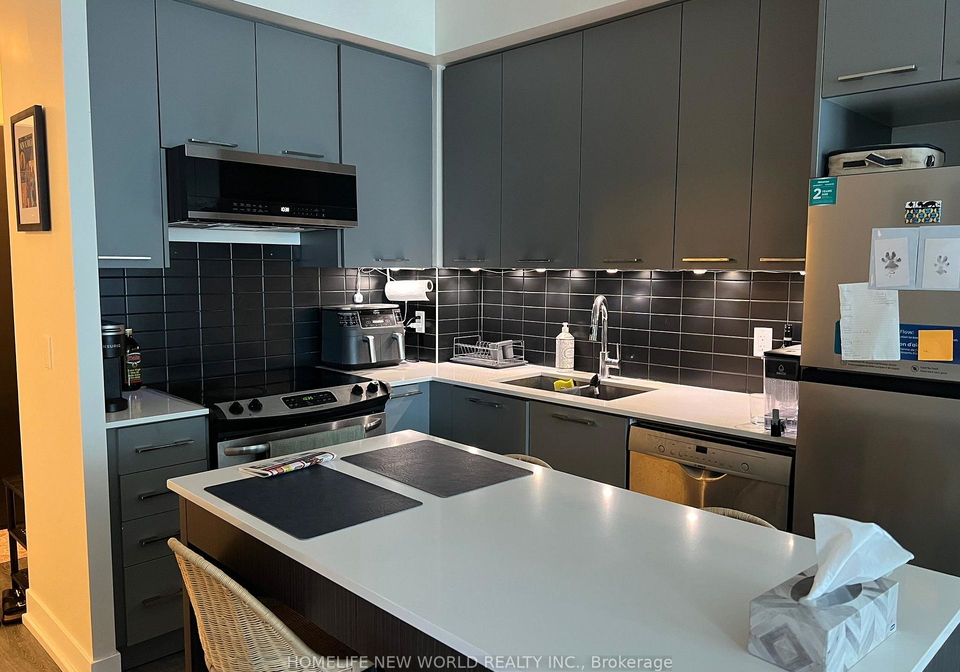 9471-yonge-street-richmond-hill-ontario-n12337334
