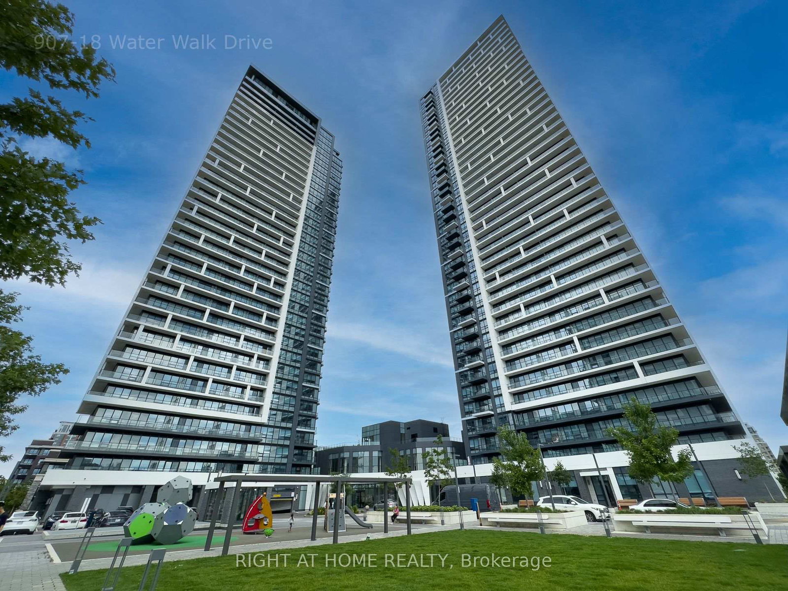 18-water-walk-drive-markham-ontario-n12337393