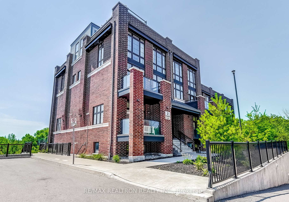 2-linsmore-place-whitchurch-stouffville-ontario-n12337629