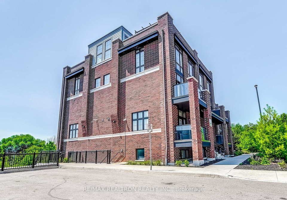 2-linsmore-place-whitchurch-stouffville-ontario-n12337629