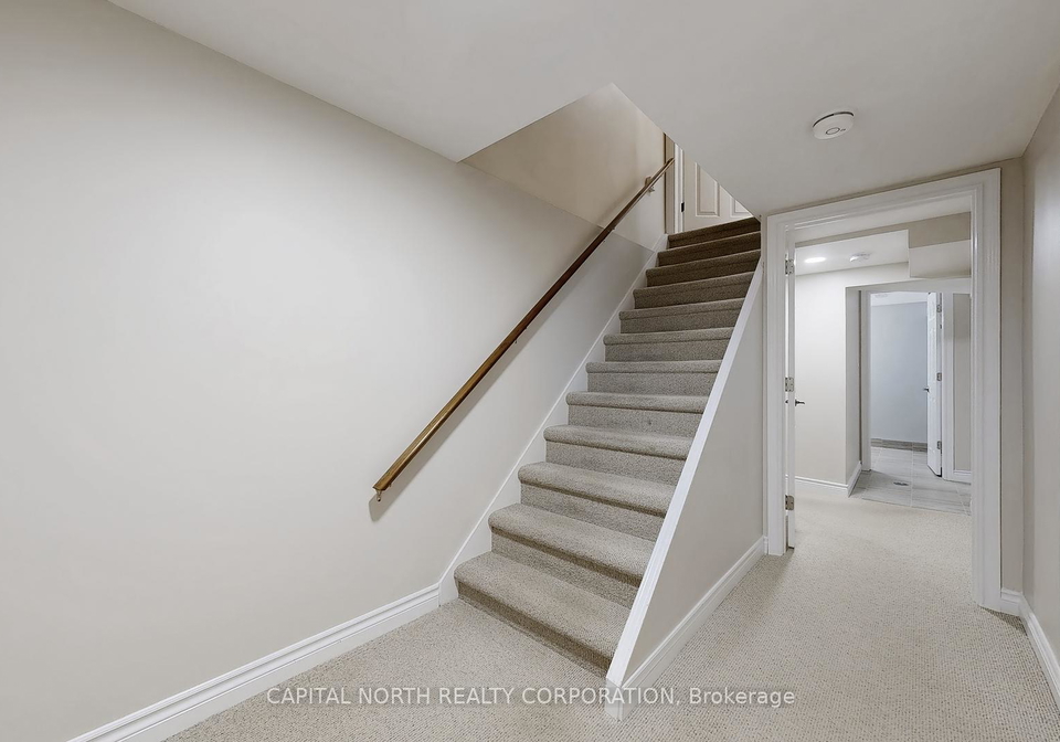 85-lawrence-avenue-richmond-hill-ontario-n12337753