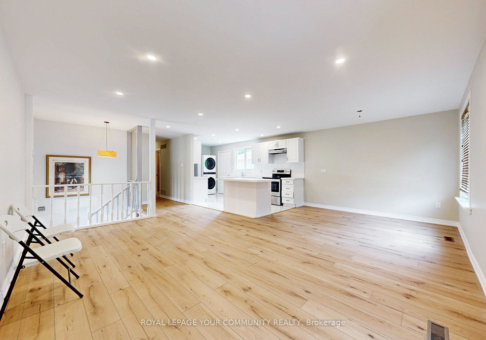 264-currey-crescent-newmarket-ontario-n12337969