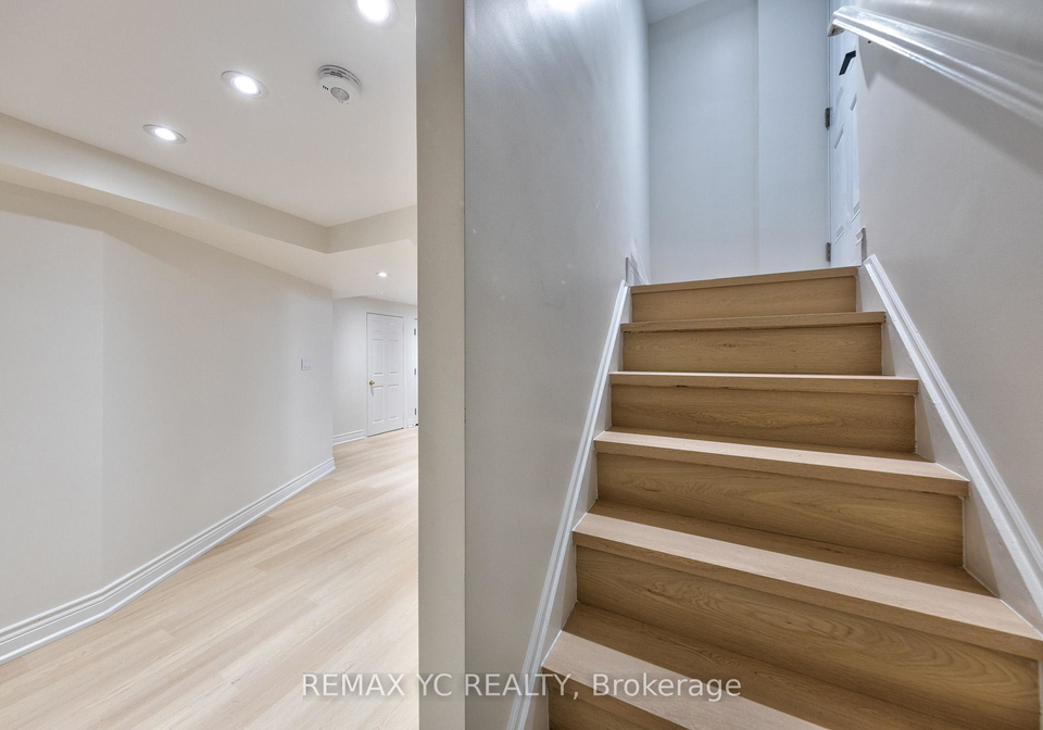 131-silver-linden-drive-richmond-hill-ontario-n12337975