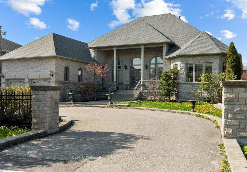 22-garden-avenue-richmond-hill-ontario-n12338035