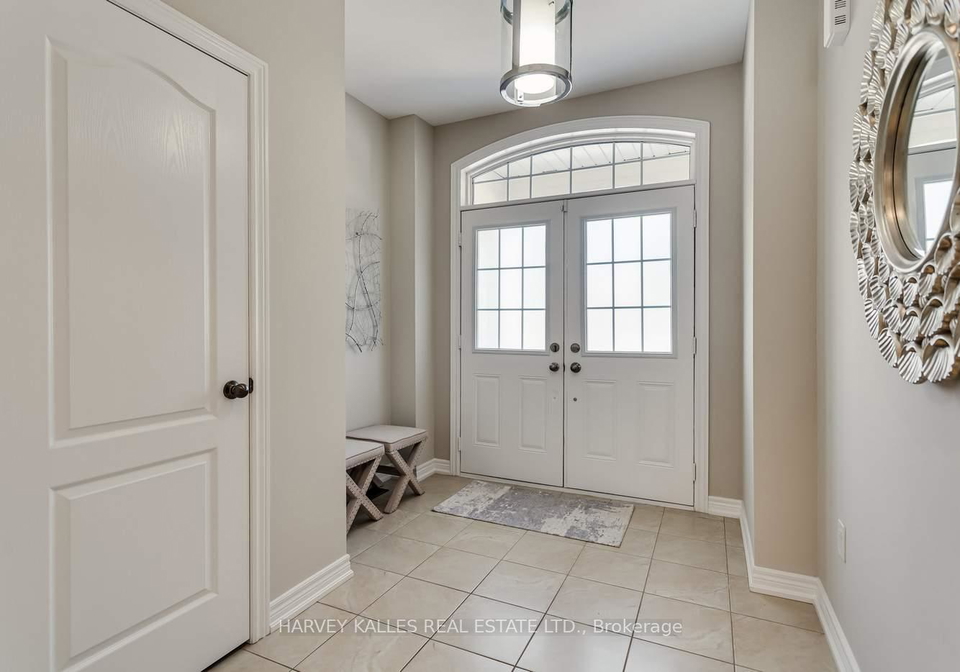 31-lindvest-crescent-vaughan-ontario-n12338080