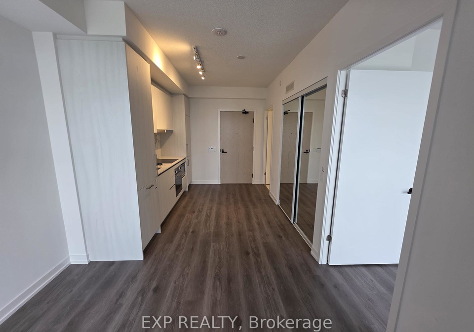 225-commerce-street-vaughan-ontario-n12338217