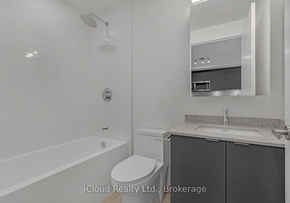 8868-yonge-street-richmond-hill-ontario-n12338623