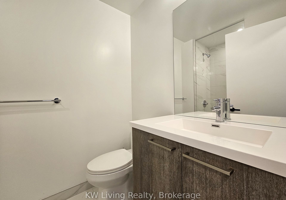 225-commerce-street-vaughan-ontario-n12339001
