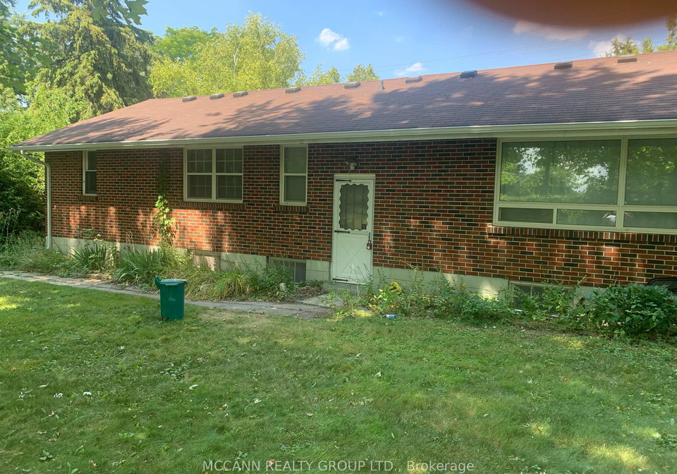 582-mulock-court-newmarket-ontario-n12339358
