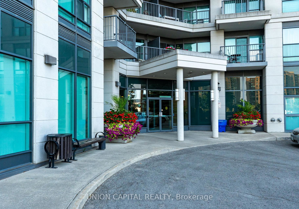 185-oneida-crescent-richmond-hill-ontario-n12340066