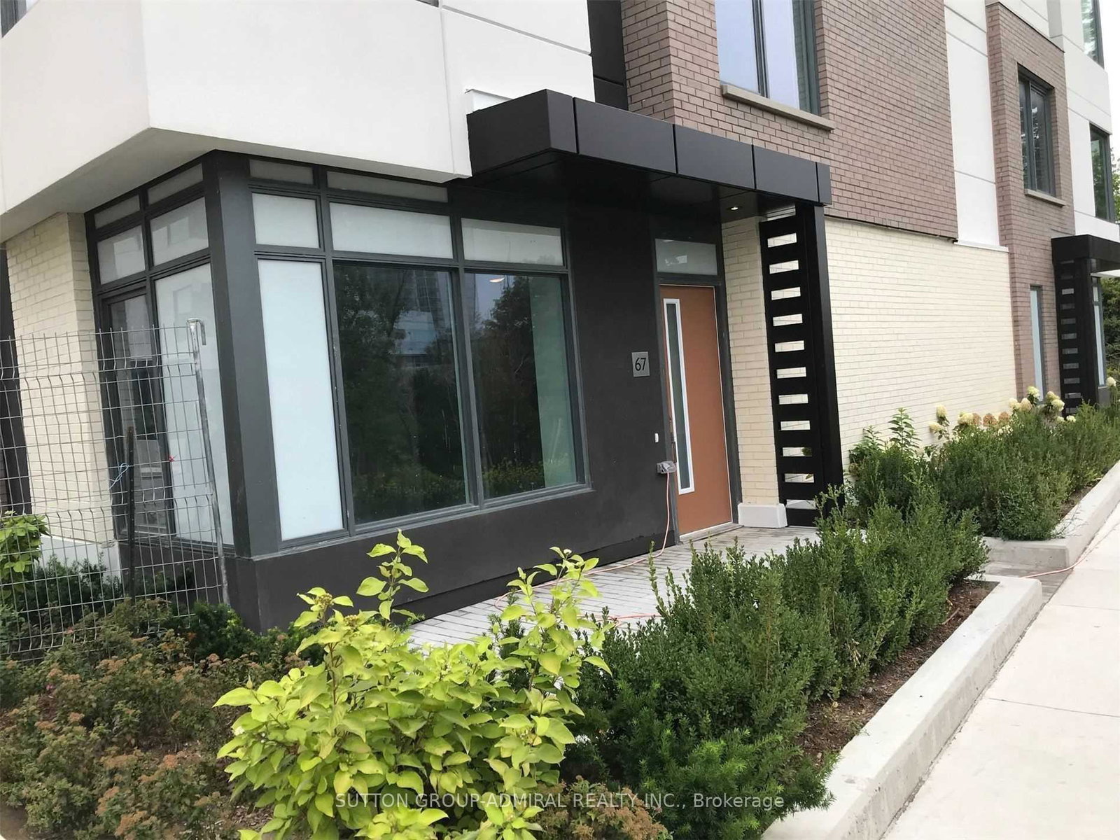 1060-portage-parkway-vaughan-ontario-n12340189