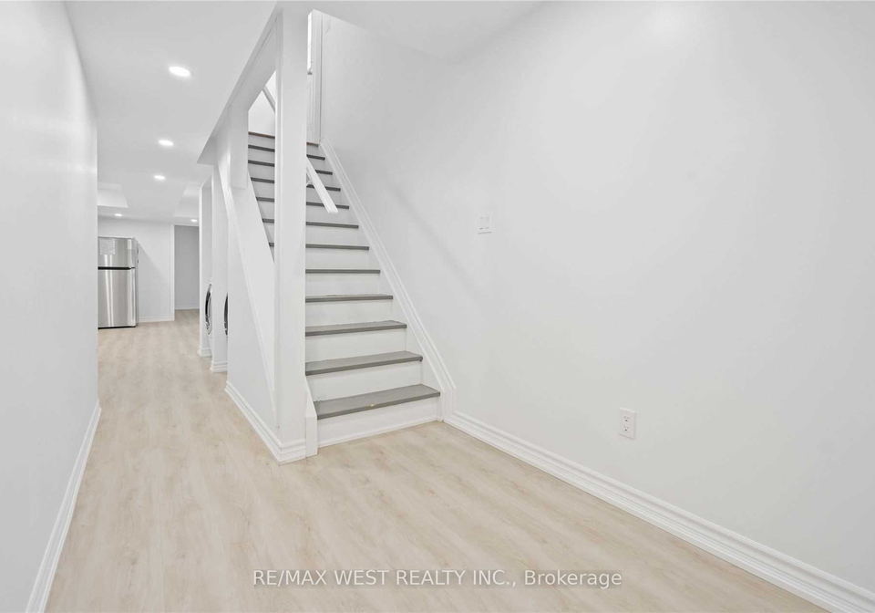 58-keystar-court-vaughan-ontario-n12340191