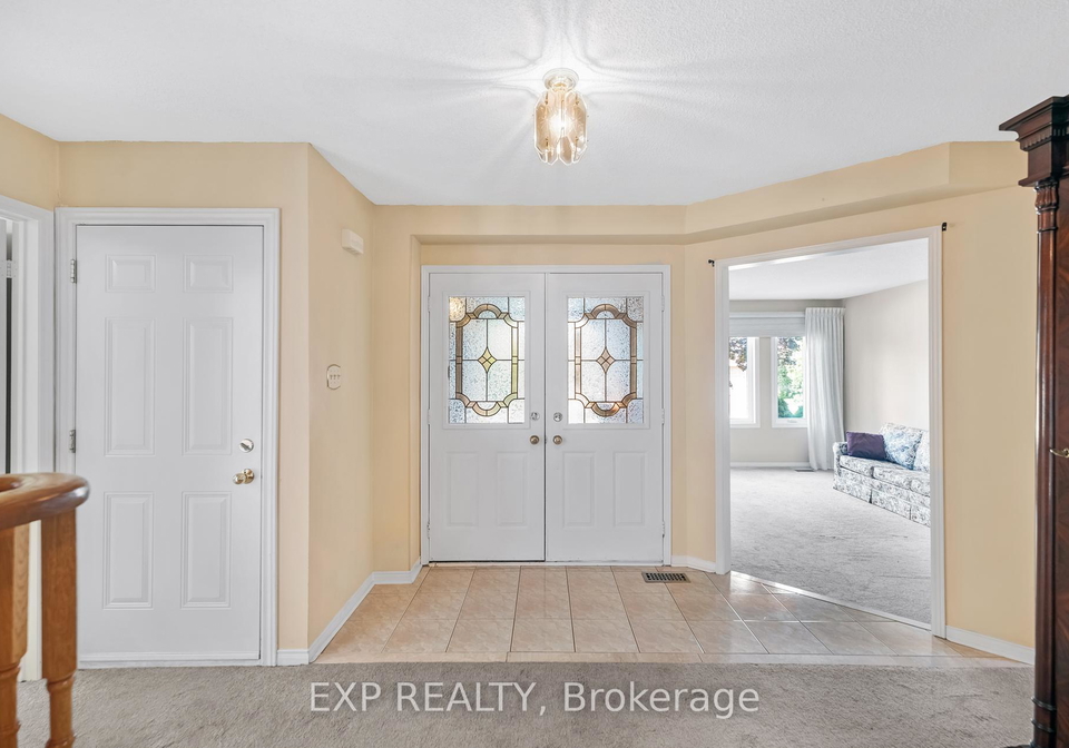 57-twelve-oaks-drive-aurora-ontario-n12341210