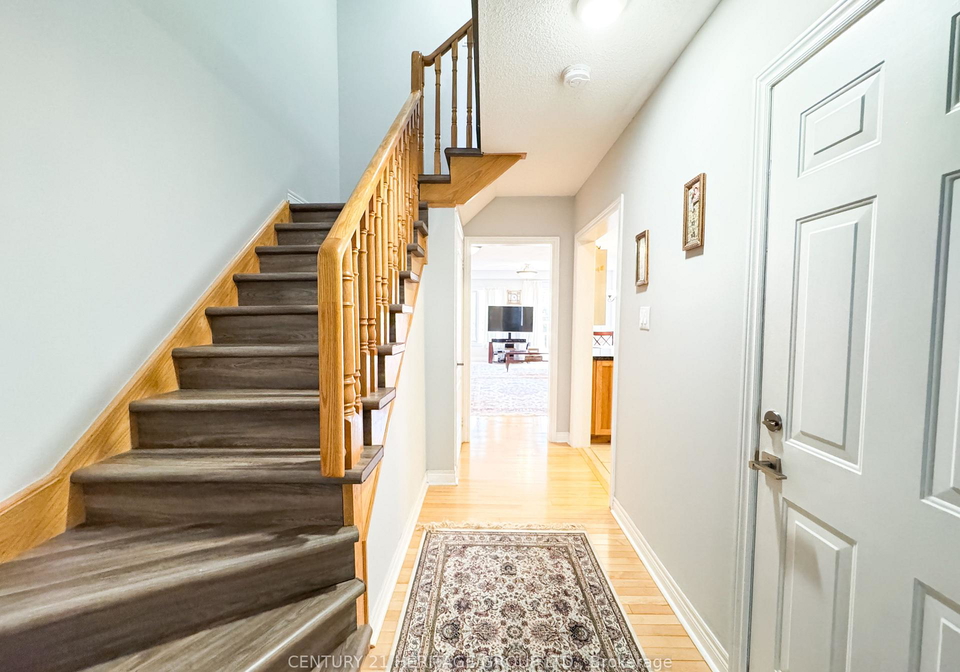 47-christephen-crescent-richmond-hill-ontario-n12341307