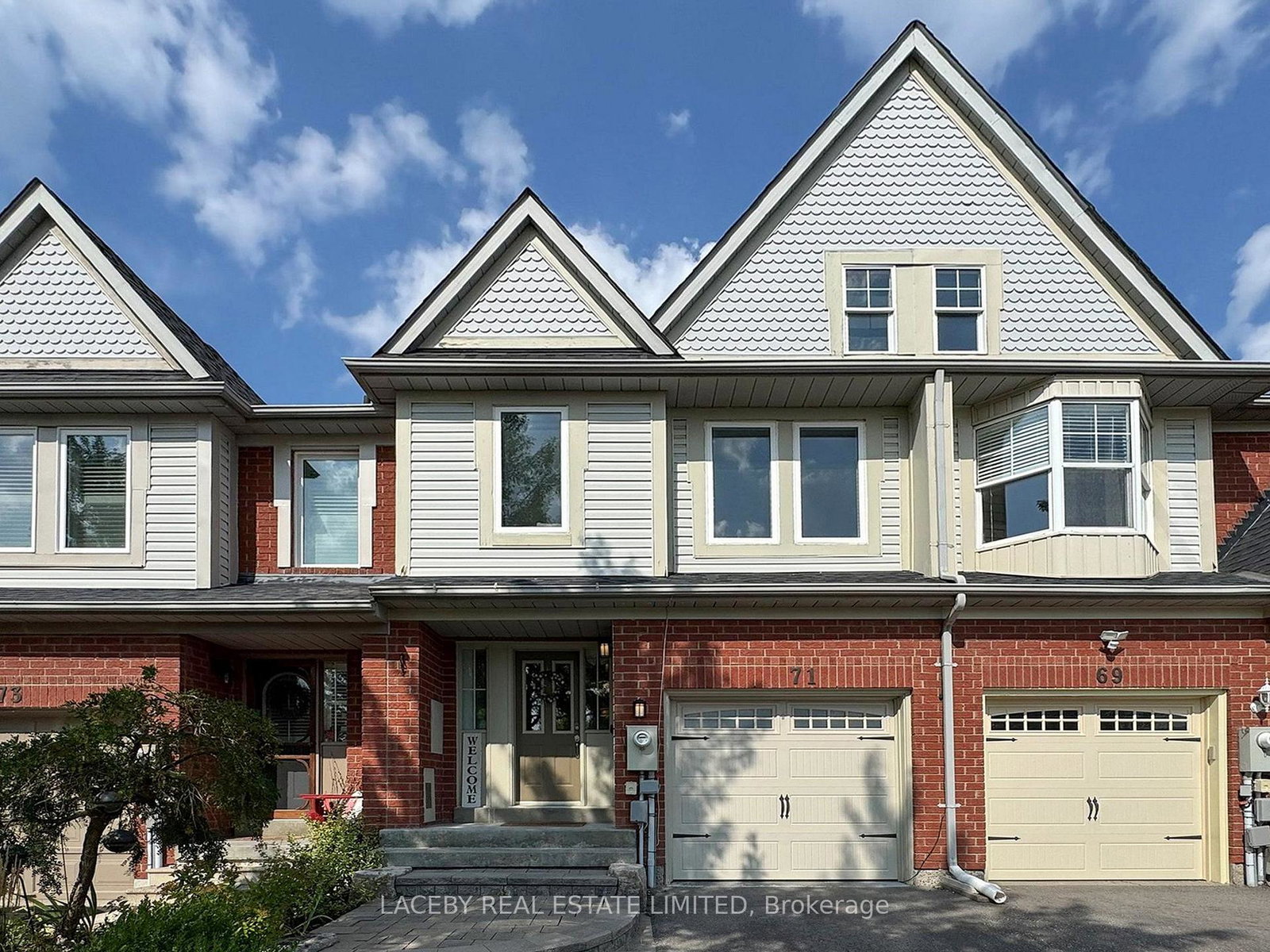 71-hollandview-trail-aurora-ontario-n12341476