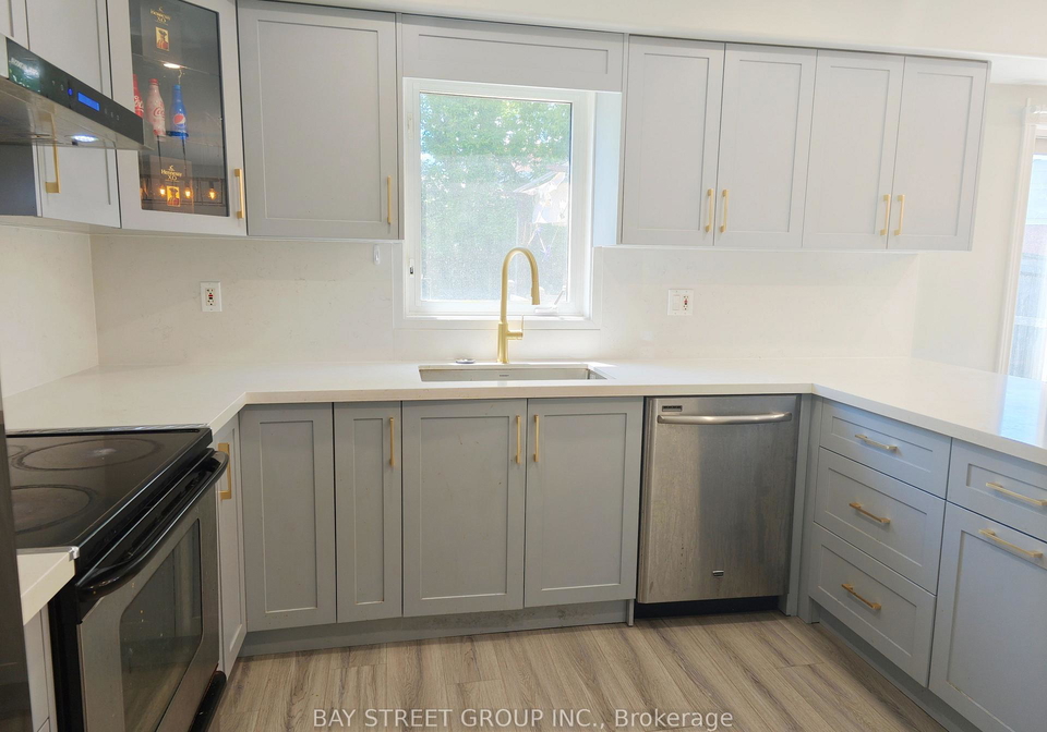 18-wrendale-crescent-georgina-ontario-n12341573