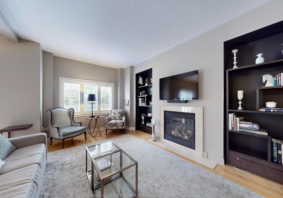 111-louisbourg-way-markham-ontario-n12341793