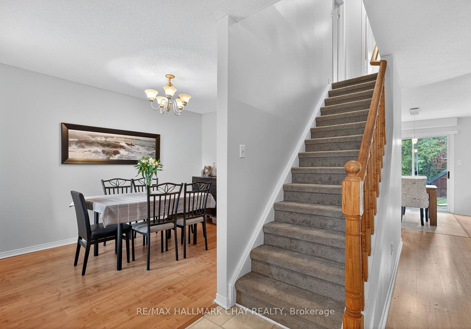 992-anna-maria-avenue-innisfil-ontario-n12342662
