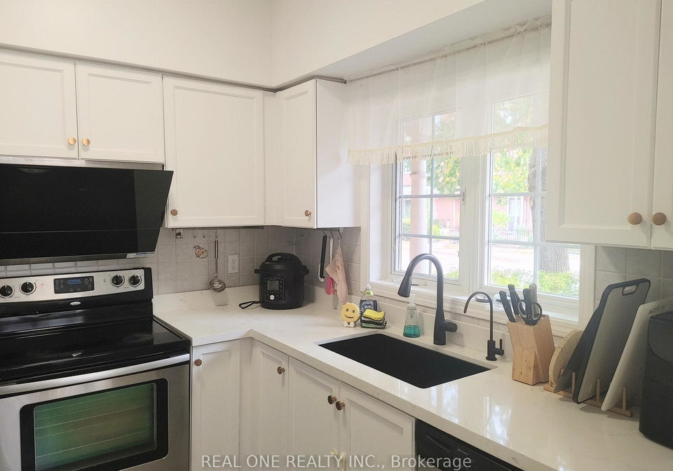 12-st-moritz-way-markham-ontario-n12343127