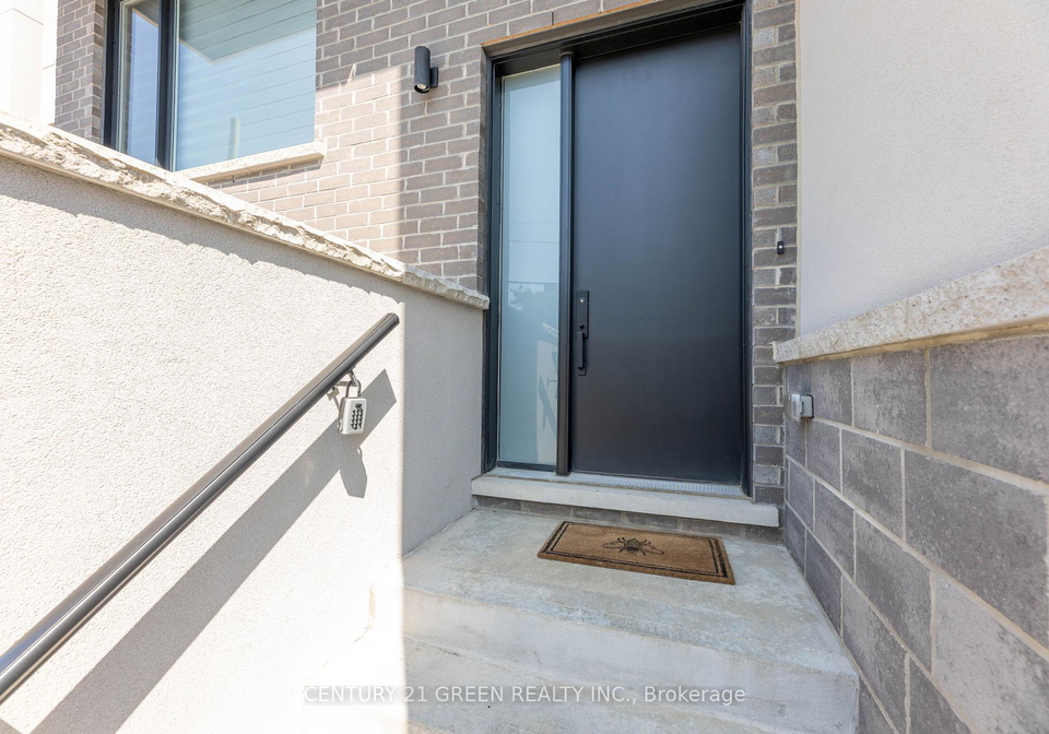20-sunset-beach-road-richmond-hill-ontario-n12343239