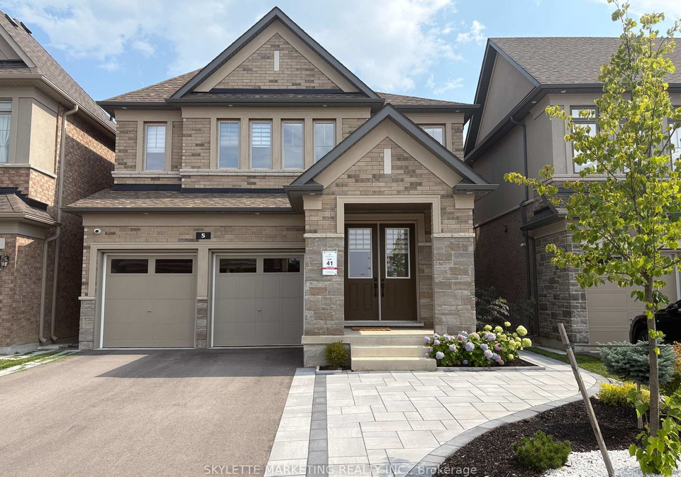5-sikura-circle-aurora-ontario-n12343385