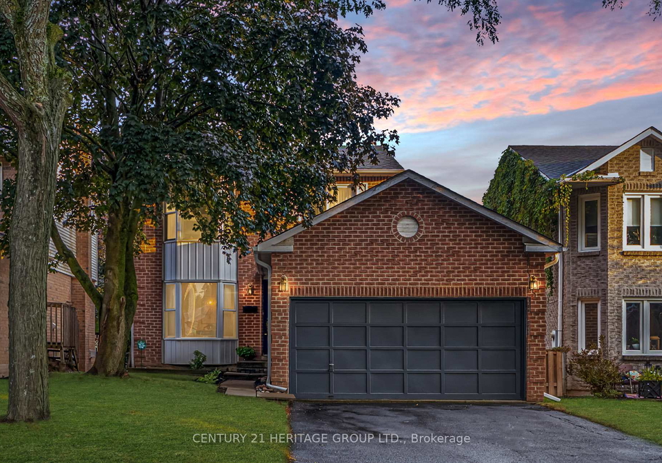 11-closs-square-aurora-ontario-n12343408