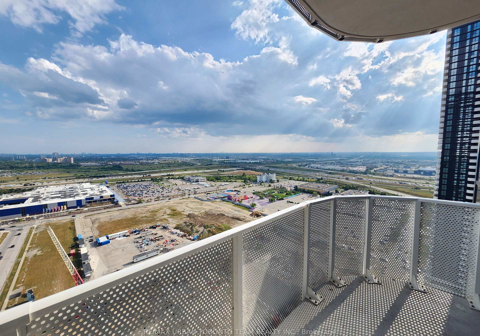28-interchange-way-vaughan-ontario-n12343419