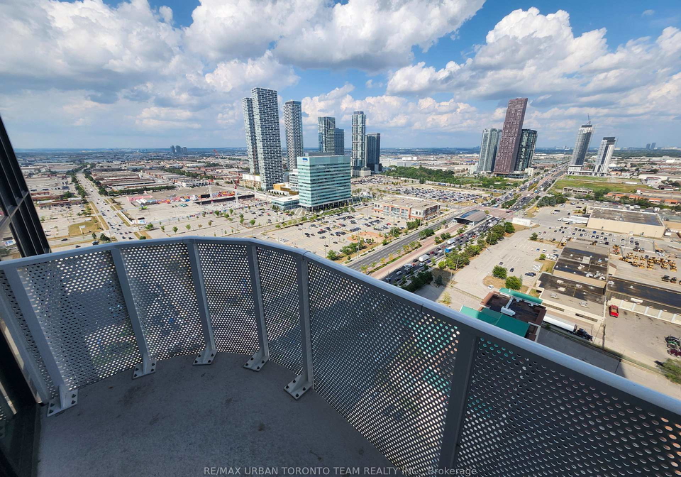 28-interchange-way-vaughan-ontario-n12343623