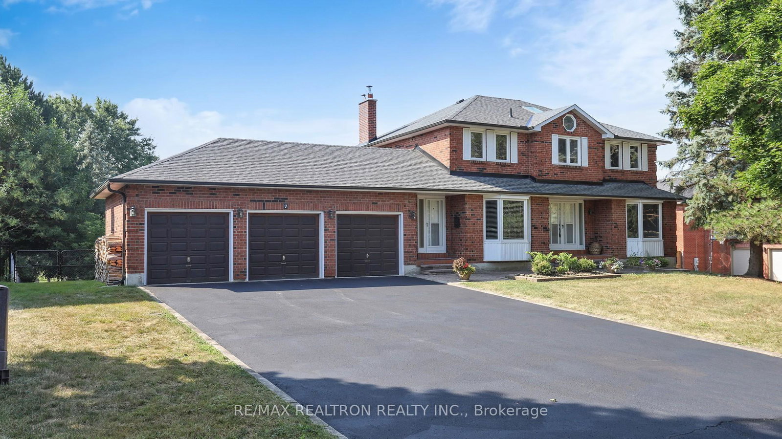 7-ward-avenue-east-gwillimbury-ontario-n12343872