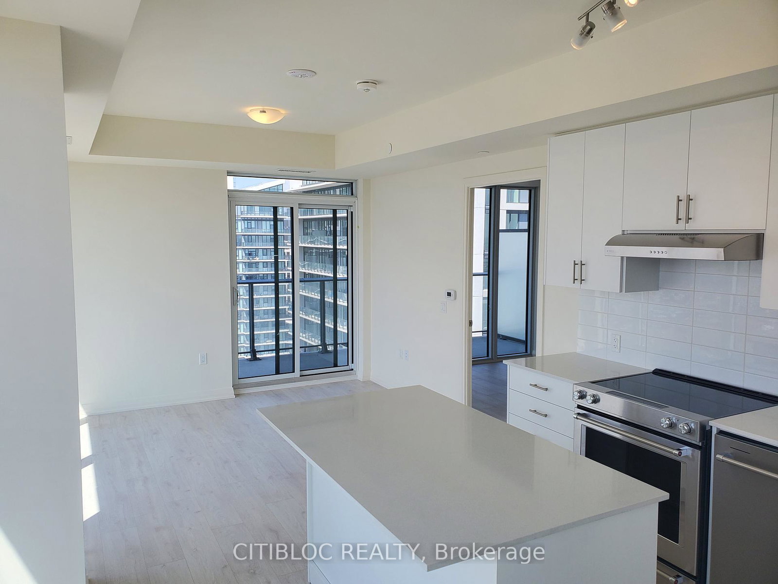 8960-jane-street-vaughan-ontario-n12343918