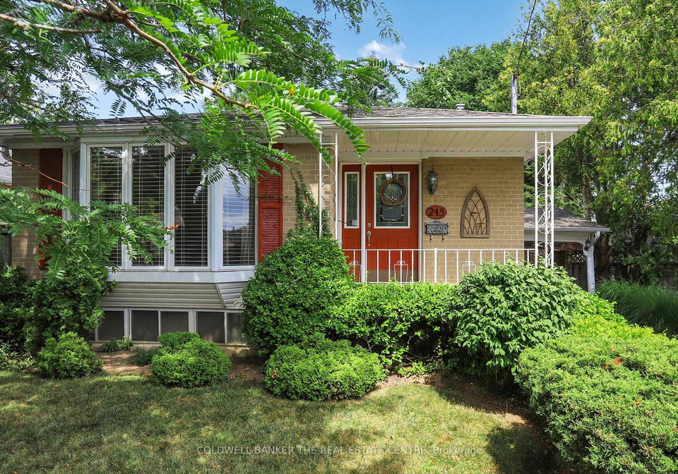 245-silverbirch-drive-newmarket-ontario-n12345180