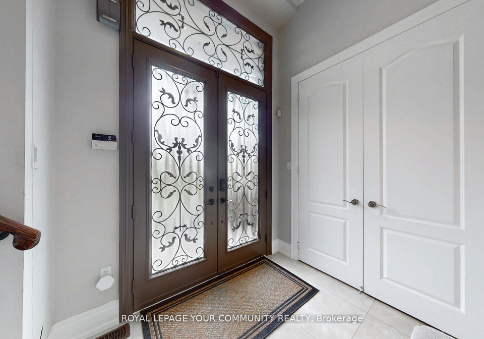 10-gannett-drive-richmond-hill-ontario-n12346400