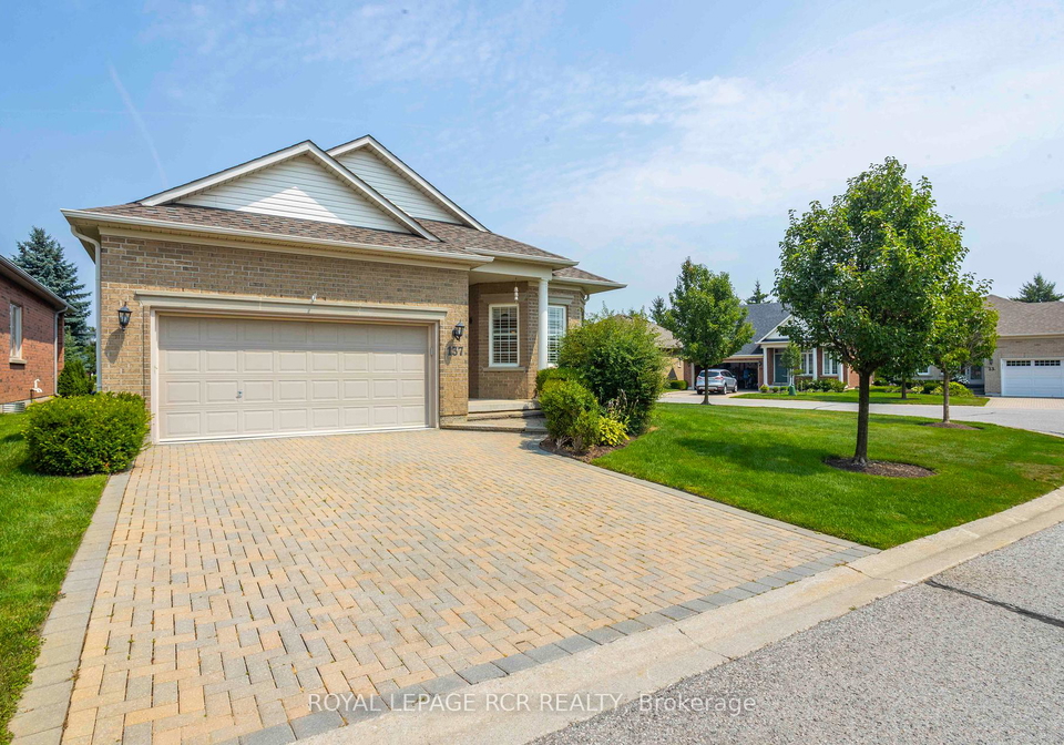 137-long-stan-whitchurch-stouffville-ontario-n12346716