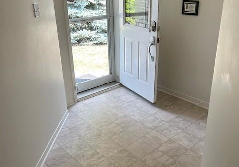 1-henderson-crescent-new-tecumseth-ontario-n12346907