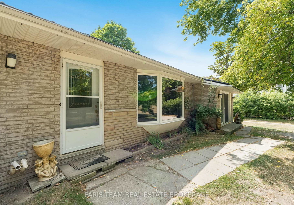 4577-county-road-21-essa-ontario-n12347200