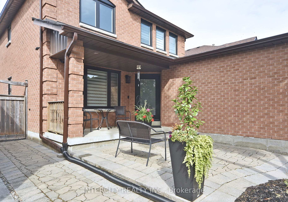 137-largo-crescent-vaughan-ontario-n12347643