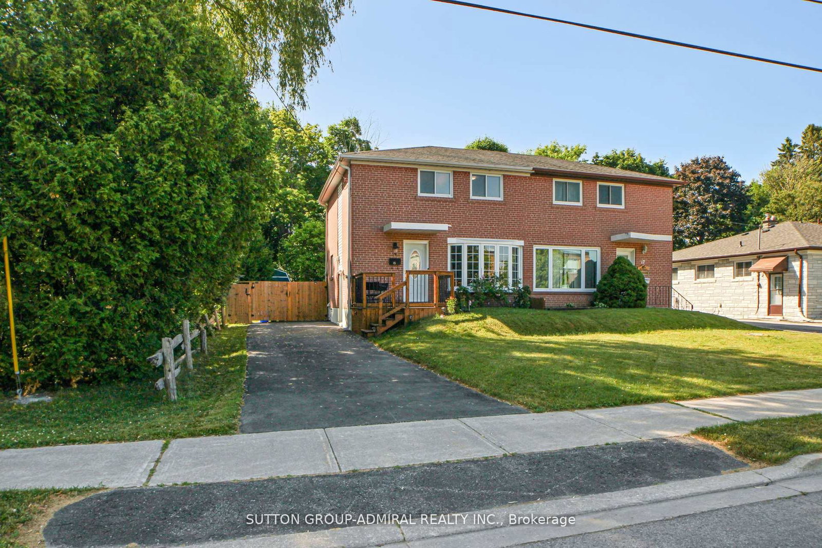 15-glass-drive-aurora-ontario-n12347670