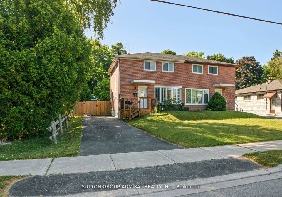 15-glass-drive-aurora-ontario-n12347670