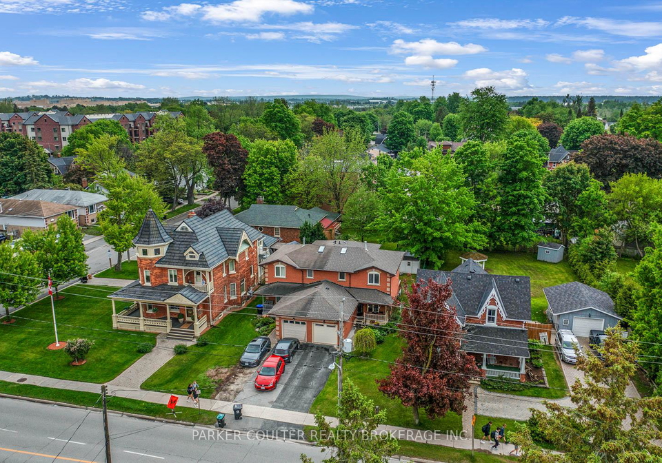 135-victoria-street-e-new-tecumseth-ontario-n12347696