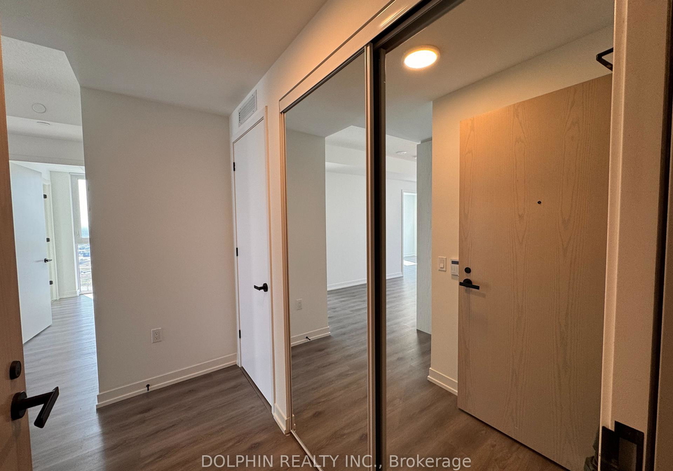 28-interchange-way-vaughan-ontario-n12348422