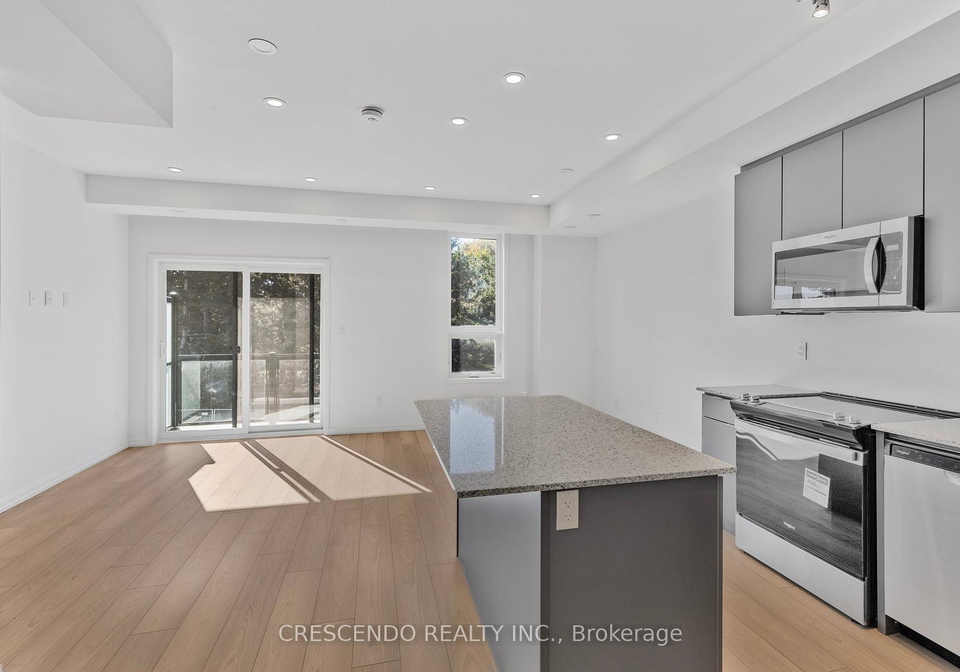 26-lytham-green-circle-newmarket-ontario-n12349194