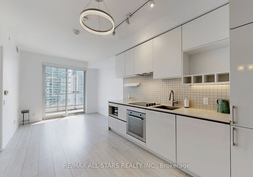 950-portage-parkway-vaughan-ontario-n12349310